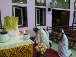 วันพฤหัสบดีที่ 6 เมษายน 2566 วันพฤหัสศักดิ์สิทธิ์ พิธีล้างเท้าและตั้งศีลมหาสนิท