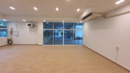 บรรรสถาน " อาคาร M1 หอพักธรรมศาสตร์ "