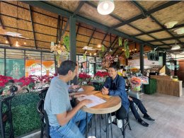 สวนเดอลอง พัทลุง ร่วมกับ แขวงทางหลวงพัทลุง ได้ลงนามบันทึกข้อตกลงและเริ่มดำเนินโครงการ "อาสาบำรุงรักษาเกาะกลางถนน"