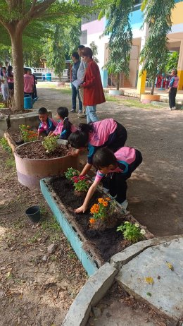 กิจกรรม CSR ณ. โรงเรียนวัดนาขุนแสน อ.สวนผึ้ง จ.ราชบุรี