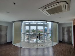 GLASS INSTALLATION