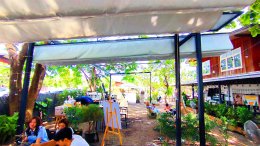 หลังคาเลื่อนผ้าใบ To The Wild Cafe & Bar บ้านเกาะ โคราช By : Mechanic Home