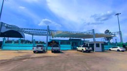 งานติดตั้ง หลังคาเลื่อนผ้าใบคลุมสระว่ายน้ำ Mechanic Home