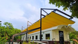 แดดร้อนจนสู้ไม่ไหว หรือฝนตกจนต้องวิ่งเก็บของ?