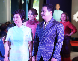 ผู้บริหาร S.MILES ได้รับเกียรติร่วมงานกระทรวงมหาดไทยจับมือทิพยประกันภัย ลงนาม MOU ผ้าไทยใส่ให้สนุกภายใต้แนวคิด “ชิคแอนด์ชิล ด้วยผ้าไทย ไปกับทิพย”