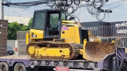 ส่งมอบเรียบร้อย รถแทร็คเตอร์ CAT D5K สไลน์ 6 ทิศทาง 