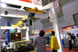บรรยากาศภายในงาน Manufacturing Expo 2012