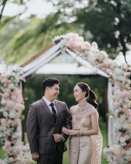 ขอแสดงความยินดีกับ  คุณฟ้า+คุณโอ๊ค ด้วยนะค้าาาา