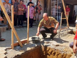 Peletakan Batu Pertama D'Seton Center Desa Pandanrejo!