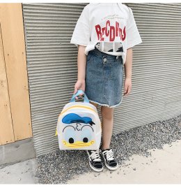 กระเป๋าสะพาย donald duck