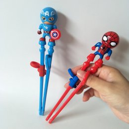 ตะเกียบฝึกคีบ Marvel