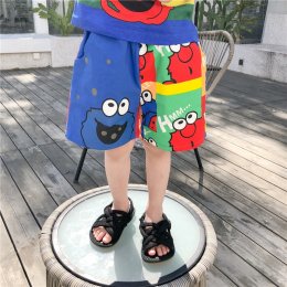 ขาสั้น rainbow elmo 