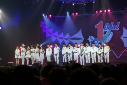 AJ สนับสนุนโครงการ To Be No. 1 Idol 2555