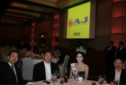 AJ สนับสนุนและร่วมตัดสินการประกวด The Supermodel of Asia Pacific 2554
