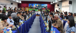 รมว.ทส.ลงพื้นที่ลำปางติดตามสถานการณ์และผลการดำเนินงานแก้ไขปัญหาหมอกควันไฟป่า9จังหวัดภาคเหนือ ย้ำ 15 มีนาคม ถึง 30 เมษายน ฮอตสปอตต้องเป็นศูนย์ กรณีปารีณาให้ตรวจสอบที่ดินมารดาของนายธนาธรระบุเป็นการรับเรื่องปกติแต่ต้องทำด้วยความรอบคอบ