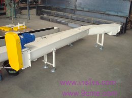 Corner type screw conveyor