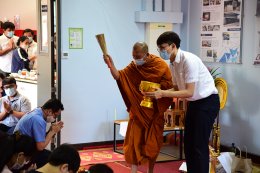 ศูนย์ความเป็นเลิศด้านเทคโนโลยีกักเก็บพลังงาน (CEST) ได้จัดงานทำบุญประจำปี ๒๕๖๓ ณ อาคาร N (Battery pilot plant) สถาบันวิทยสิริเมธี (VISTEC) ๒๒ ธันวาคม พ.ศ. ๒๕๖๓