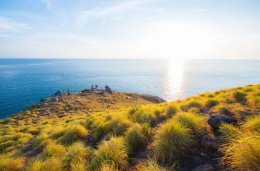 รวม 18 สถานที่เที่ยว-อาหารแนะนำ ตะลุยทั่วภูเก็ต!