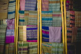 Bo Suak pattern weaving.