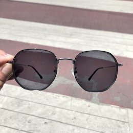 เลนส์เปลี่ยนสี (Photo lens)