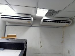 กองกำกับการ 4 ติดตั้งแอร์ แบบแขวนใต้ฝ้า 6402006