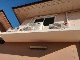 หมู่บ้านแกรนด์ พีเอ็มซี 7 (Grand PMC7) บ้านคุณอุบล5 ติดตั้งแอร์ แบบติดผนัง Fairy Inverter (GREE แอร์กรี ตัวจบ..ครบจริง)