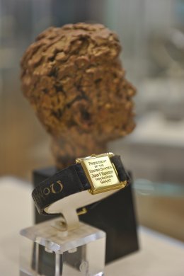 Hypermodern Factory Omega & METAS