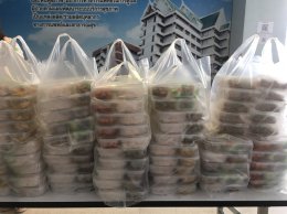 ร่วมกับสมาคม สภาสมาคม และผู้ประกอบการ ชมรม ในฉช. มอบอาหารกล่อง 4