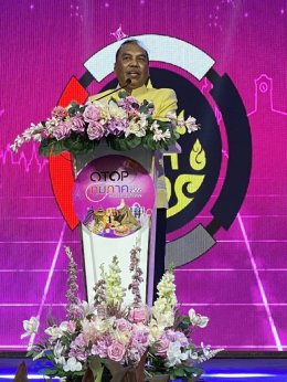 ประธานหอการค้าฯ ร่วมพิธีเปิดงาน otop ภูมิภาค จุดดำเนินการจังหวัดฉะเชิงเทรา