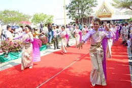 ประธานหอการค้าจังหวัดฉะเชิงเทรา ร่วมพิธีอัญเชิญหลวงพ่อโสธรขึ้นจากแม่น้ำบางปะกง