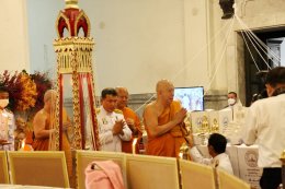 ประธานหอการค้าจังหวัดฉะเชิงเทรา ร่วมพิธีอัญเชิญหลวงพ่อโสธรขึ้นจากแม่น้ำบางปะกง