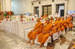 ประธานหอการค้าจังหวัดฉะเชิงเทรา ร่วมพิธีอัญเชิญหลวงพ่อโสธรขึ้นจากแม่น้ำบางปะกง