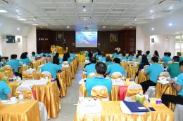นายจิตรกร เผด็จศึก ประธานหอการค้า เป็นวิทยากรบรรยายพิเศษ