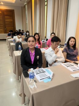วันอังคารที่ 19 กันยายน 2566 เวลา 8.30 - 16.00 น. นางสาวอภินันทภรณ์ ใต้หล้าสถาพร รองประธาน ร่วมโครงการเพิ่มศักยภาพการจัดทำดัชนีความเชื่อมั่นเศรษฐกิจจังหวัด ภาวะเศรษฐกิจการคลังและประมาณการเศรษฐกิจการคลังจังหวัดฉะเชิงเทรา ประจำปีงบประมาณ พ.ศ.2566 ณ ห้องประช
