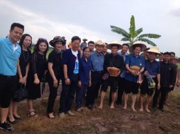 หอการค้าจังหวัดฉะเชิงเทรา ร่วมพิธีเปิดโครงการ เกษตรอินทรีย์วิถีพอเพียง ทำดีตามรอยพ่อ สานต่อศาสตร์พระราชา