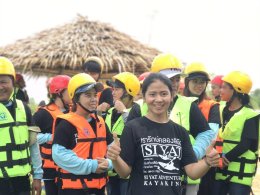 นักธุรกิจรุ่นใหม่ YEC หอการค้าจังหวัดฉะเชิงเทรา ร่วมกิจกรรม “เทศกาลท่องเที่ยวชุมชนล่องเรือคายัค คลองสียัด และตลาด 100 ร้าน”