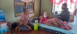 กิจกรรมอาสาสมัครบริบาลดูแลผู้สูงอายุ