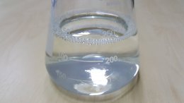 酸化防止剤（液体1タンク/ 25キログラム）