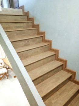 BEAVER STAIR