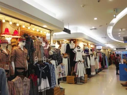 PLATINUM MALL (แพลทินัม มอลล์)