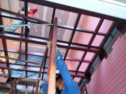 รีโนเวทบ้าน กั้นห้องกระจก ต่อเติมชั้นลอย