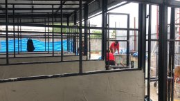 งานเทฐานเครื่องจักร ติดตั้ง Metal Deck