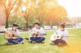 โรงเรียนนานาชาติหรงหวาย เมืองจูจี้ มณฑลเจ้อเจียง ประเทศจีน (Zhejiang Zhuji RongHuai School)