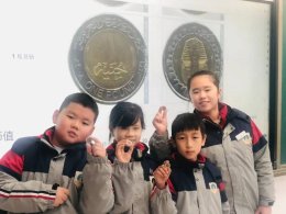 โรงเรียนนานาชาติหรงหวาย เมืองจูจี้ มณฑลเจ้อเจียง ประเทศจีน (Zhejiang Zhuji RongHuai School)