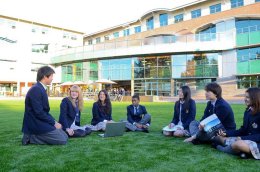 Bodwell_High_School_Canada_เรียนมัธยมในเเคนาดา