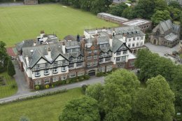 เรียนต่ออังกฤษ_มัธยมอังกฤษ_โรงเรียนประจำอังกฤษ_Harrogate_Ladies_College