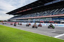 OR BRIC Superbike 2022 กระหึ่มอีกครั้ง "นักบิดบิ๊กเนม" คับคั่ง รับกฎใหม่ เดินหน้าสู่เรซอินเตอร์