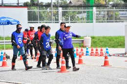 ยามาฮ่าจัดกิจกรรม MT-15 Show off Challenge พร้อมนำโค้ชดีกรีแชมป์เอเชียมาให้คำแนะนำการทดสอบขับขี่