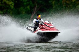 ยามาฮ่าเชิญสื่อมวลชนชั้นนำร่วมสัมผัสสมรรถนะยานยนต์ทางน้ำ YAMAHA WAVERUNNER