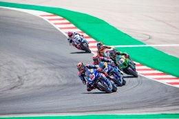“ยามาฮ่า” บวกแต้ม WSBK ต่อเนื่อง “ราซกัตลิโอกลู-ฟาน เดอร์ มาร์ค” ควบ R1 คว้าโพเดี้ยม ปอร์ติเมา